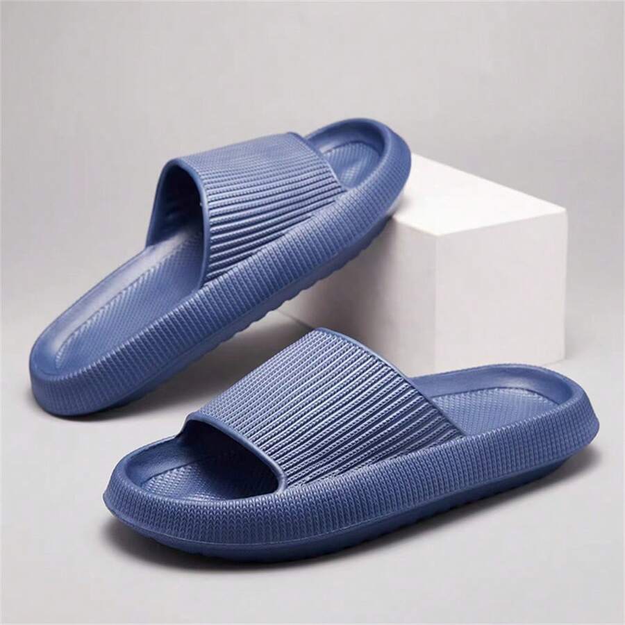 Cloud Slippers for Women and Men,Pillow Slippers Thicken Sole Cloud Cushion Slides Super Comfy Soft Foam Slides Non Slip Shower Bathroom Slides Sandals